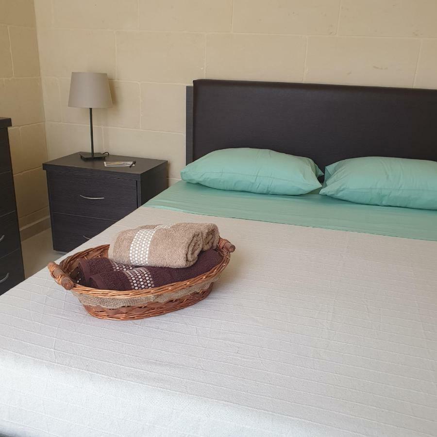 Ta' Rosalba B&B Nadur Buitenkant foto