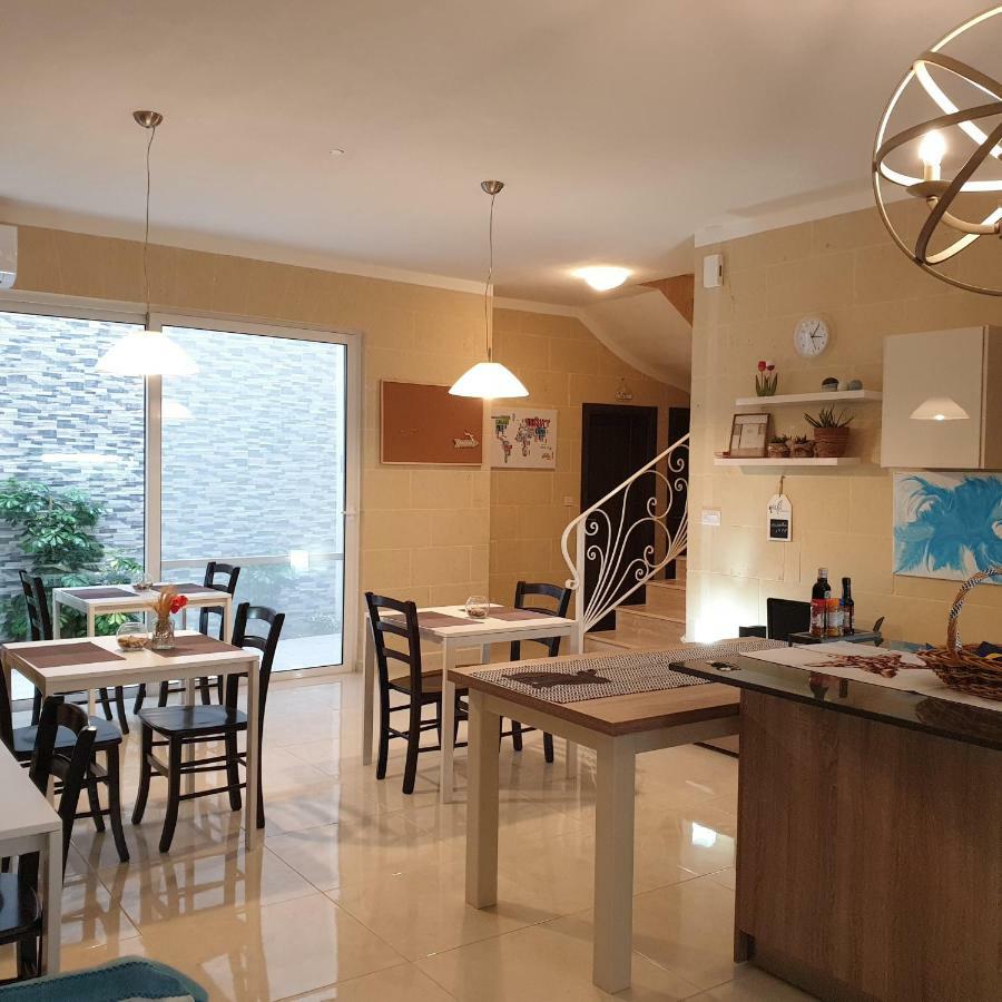 Ta' Rosalba B&B Nadur Buitenkant foto