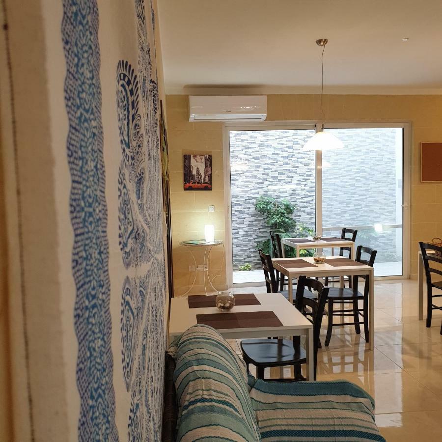 Ta' Rosalba B&B Nadur Buitenkant foto